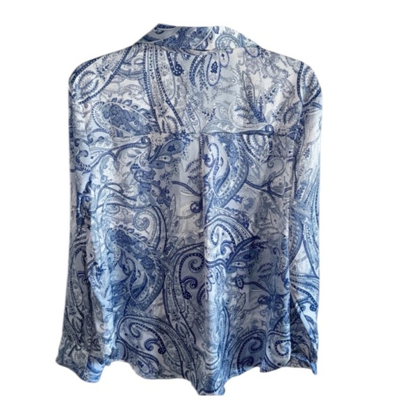 Joie Paisley Blue/White Blouse Button Front Sz Large Satiny - Picture 3 of 11